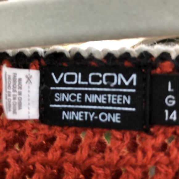 Top - Picture 2 of 2